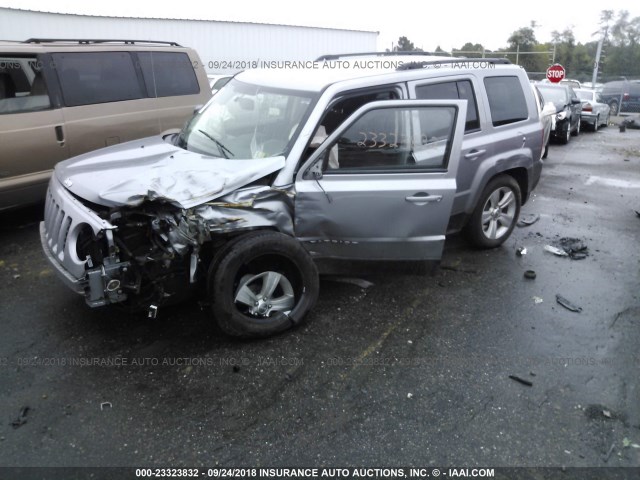 1C4NJPFB1HD183286 - 2017 JEEP PATRIOT GRAY photo 2