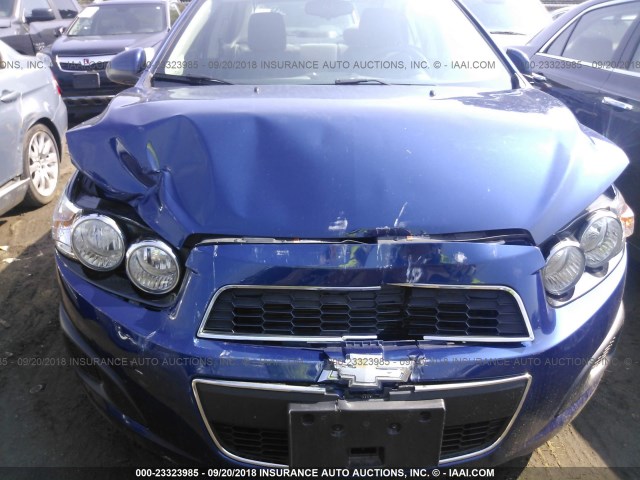 1G1JA5SH0E4148692 - 2014 CHEVROLET SONIC LS BLUE photo 6