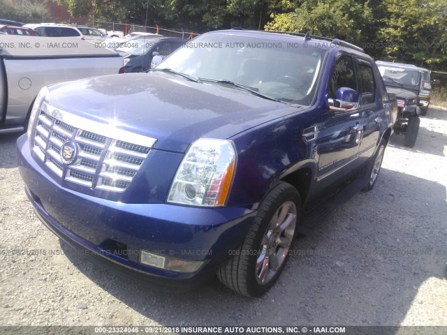 3GYVKNEF0AG207845 - 2010 CADILLAC ESCALADE EXT PREMIUM BLUE photo 2