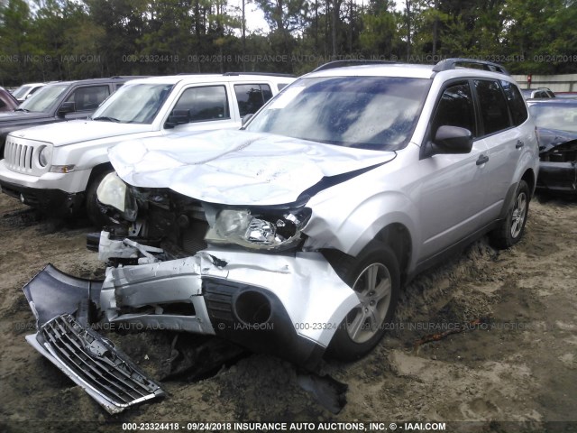 JF2SH6BC4AH900142 - 2010 SUBARU FORESTER XS SILVER photo 2