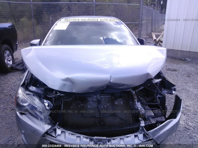 4T1BF1FK9GU172113 - 2016 TOYOTA CAMRY LE/XLE/SE/XSE 银色 照片 6