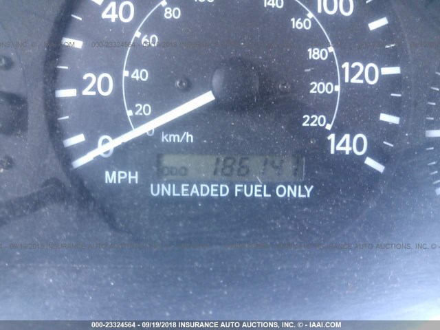 4T1BG28K3WU831835 - 1998 TOYOTA CAMRY CE/LE/XLE 白色 照片 7