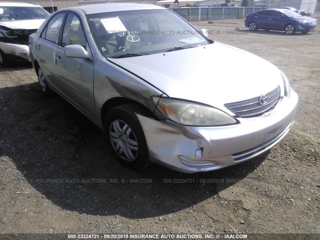 4T1BE32KX2U591603 - 2002 TOYOTA CAMRY LE/XLE/SE SILVER photo 6