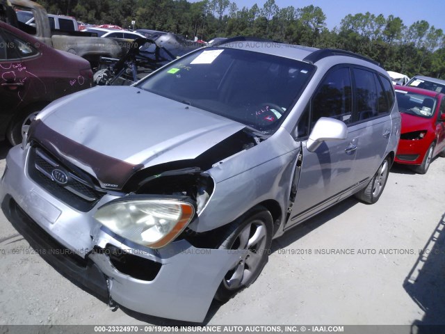 KNAFG526587168608 - 2008 KIA RONDO LX/EX SILVER photo 2