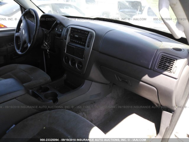 1FMZU63E44ZA83130 - 2004 FORD EXPLORER XLT/XLT SPORT/NBX 白色 照片 5