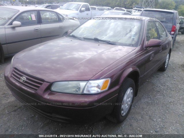 4T1BG22K3XU527494 - 1999 TOYOTA CAMRY CE/LE/XLE 勃艮第红 照片 2