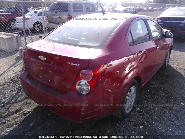 1G1JA5SH9C4136425 - 2012 CHEVROLET SONIC LS 红色 照片 4
