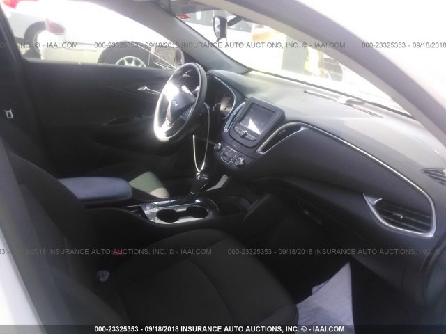 1G1ZB5ST5HF270610 - 2017 CHEVROLET MALIBU LS Ağ foto 5