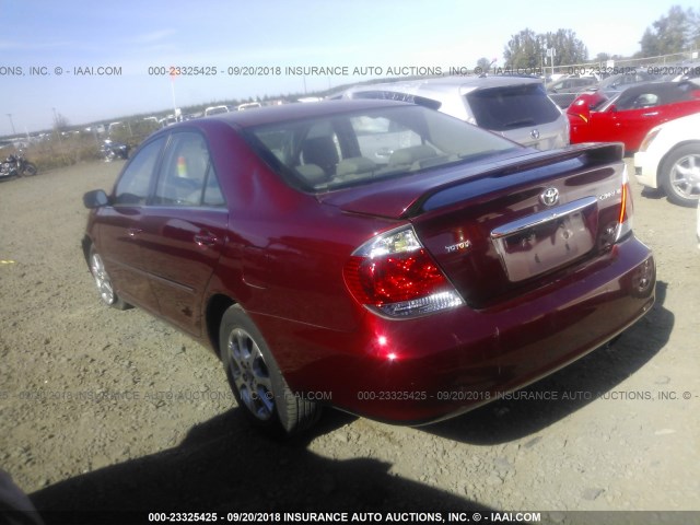 JTDBF30KX50165264 - 2005 TOYOTA CAMRY LE/XLE/SE Қызыл фото 3