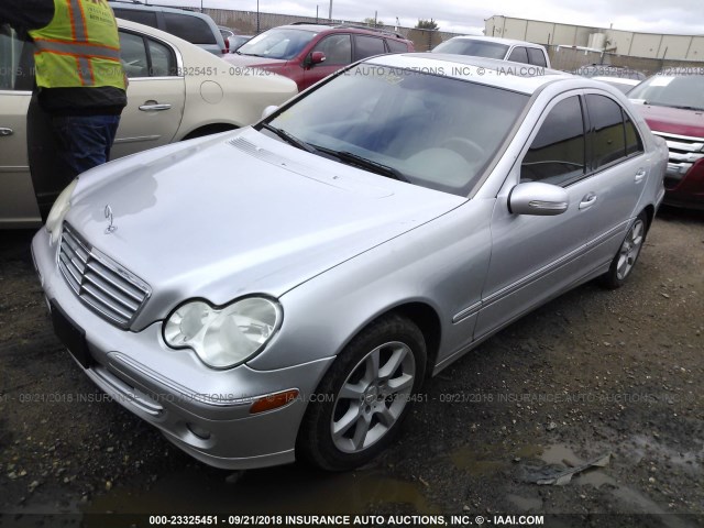 WDBRF92HX7F919605 - 2007 MERCEDES-BENZ C 280 4MATIC SILVER photo 2