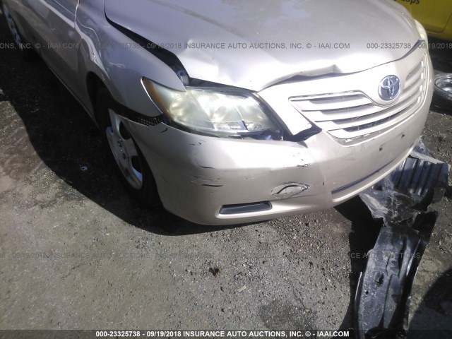 4T1BE46K17U682122 - 2007 TOYOTA CAMRY NEW GENERAT CE/LE/XLE/SE GOLD photo 6