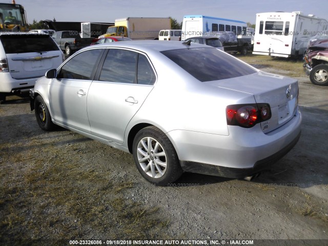 3VWRX7AJ1AM036634 - 2010 VOLKSWAGEN JETTA SE/SEL SILVER photo 3