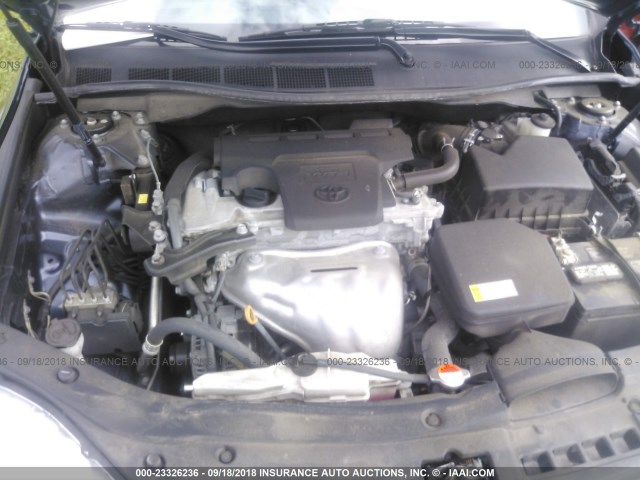 4T1BF1FK7GU602298 - 2016 TOYOTA CAMRY LE/XLE/SE/XSE 蓝色 照片 10