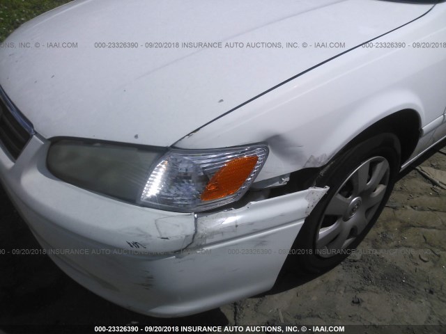 4T1BG22K51U808588 - 2001 TOYOTA CAMRY CE/LE/XLE 白色 照片 6