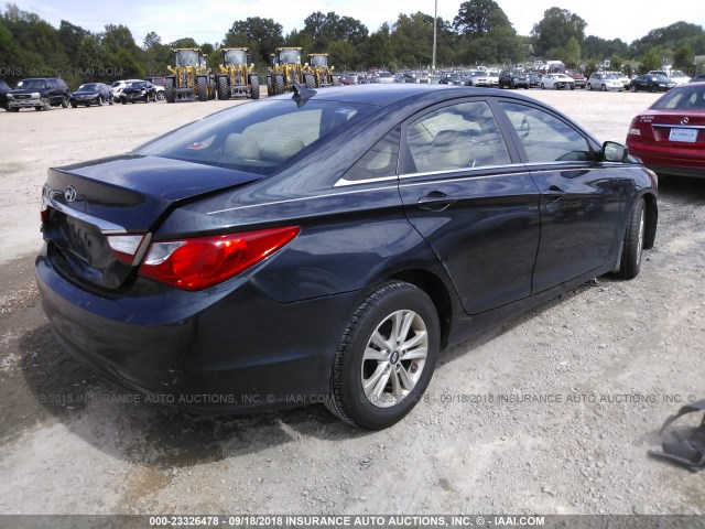 5NPEB4AC6BH259212 - 2011 HYUNDAI SONATA GLS BLUE photo 4