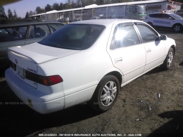 4T1BF22K31U967967 - 2001 TOYOTA CAMRY LE/XLE 白色 照片 4