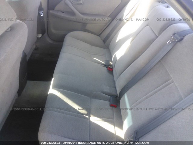 4T1BF22K31U967967 - 2001 TOYOTA CAMRY LE/XLE 白色 照片 8