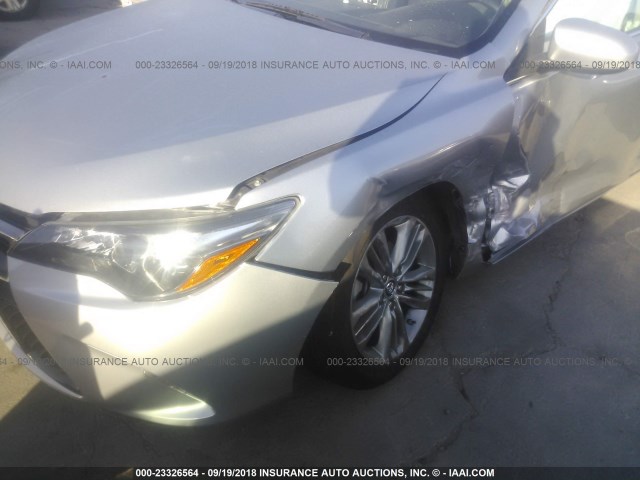 4T1BF1FK9FU024106 - 2015 TOYOTA CAMRY LE/XLE/SE/XSE 银色 照片 6
