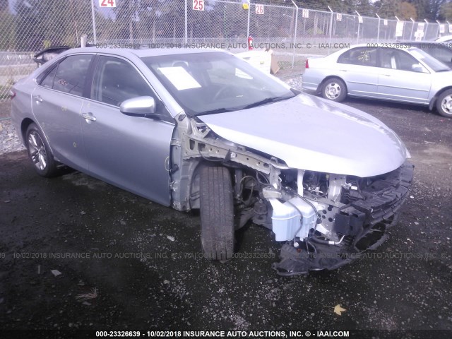 4T1BF1FK6FU495274 - 2015 TOYOTA CAMRY LE/XLE/SE/XSE 银色 照片 1