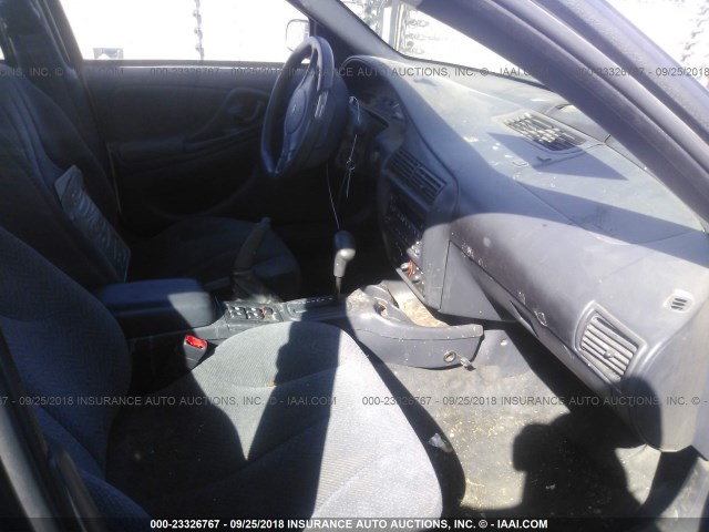 1G1JF54F337356249 - 2003 CHEVROLET CAVALIER LS 黑色 照片 5