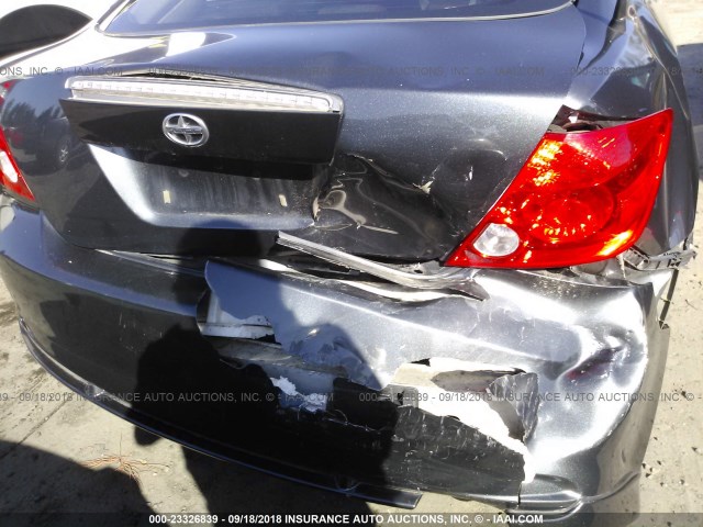 JTKDE167X60100024 - 2006 TOYOTA SCION TC 灰色 照片 6