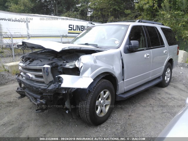 1FMJU1G57AEA93793 - 2010 FORD EXPEDITION XLT SILVER photo 2