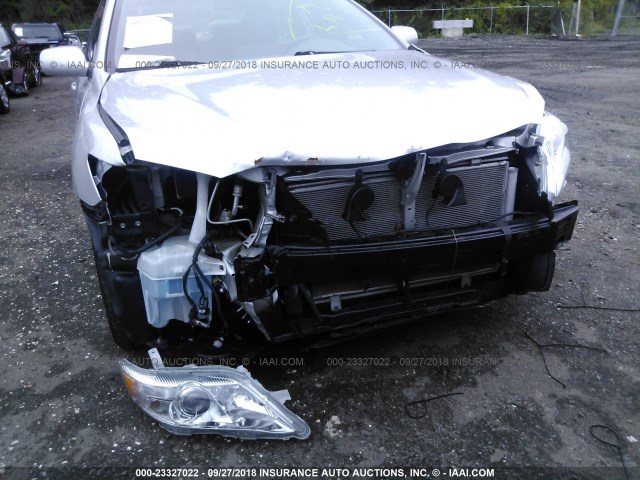 4T4BF3EK1BR180668 - 2011 TOYOTA CAMRY SE/LE/XLE 银色 照片 6