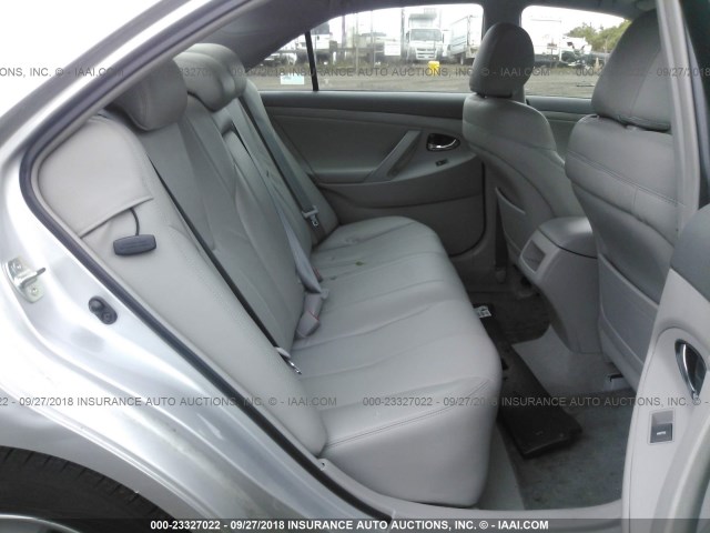 4T4BF3EK1BR180668 - 2011 TOYOTA CAMRY SE/LE/XLE 银色 照片 8