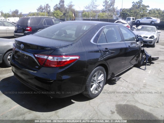 4T1BF1FK2FU872988 - 2015 TOYOTA CAMRY LE/XLE/SE/XSE 黑色 照片 4