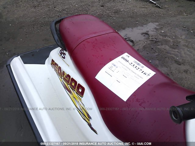 ZZN11343K899 - 1999 BOMBARDIER SEA DOO GTI  WHITE photo 8