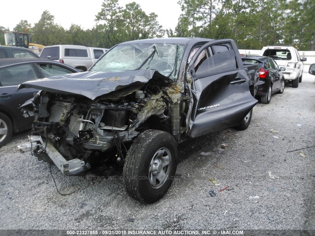 5TFAZ5CN0GX003786 - 2016 TOYOTA TACOMA DBL CAB/SR5/TRD SPORT/OR GRAY photo 2