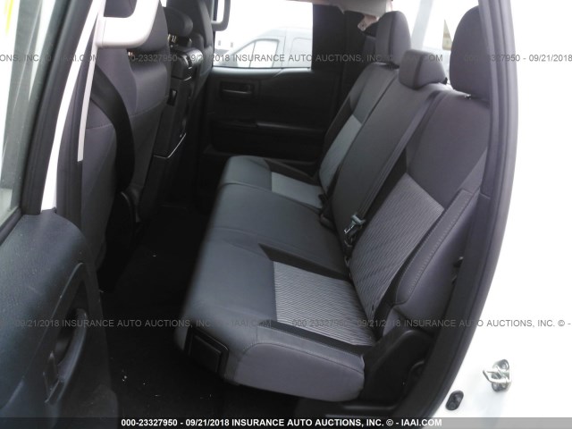 5TFUM5F11HX069723 - 2017 TOYOTA TUNDRA DOUBLE CAB SR/SR5 WHITE photo 8