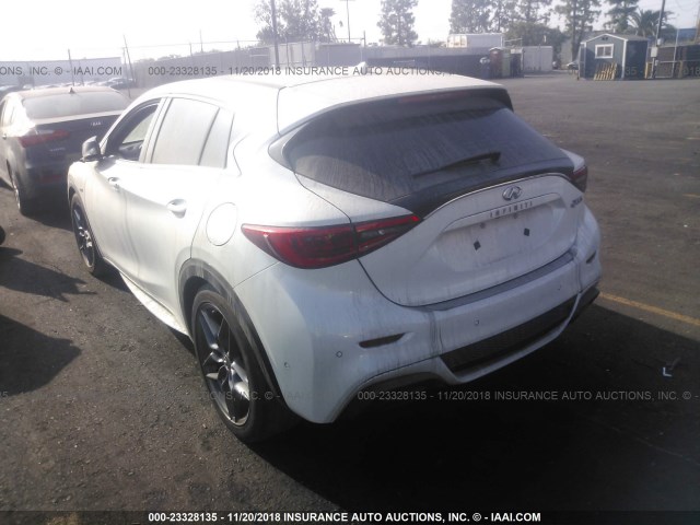 SJKCH5CP4HA028009 - 2017 INFINITI QX30 LUXURY/PREMIUM/SPORT WHITE photo 3