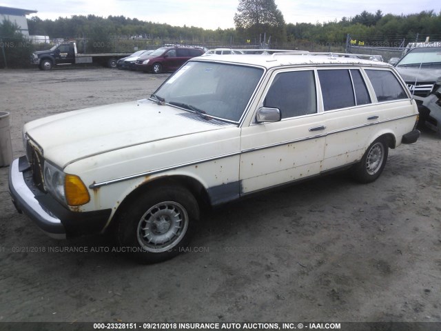 12319012013025 - 1980 MERCEDES-BENZ 300TD WHITE photo 2