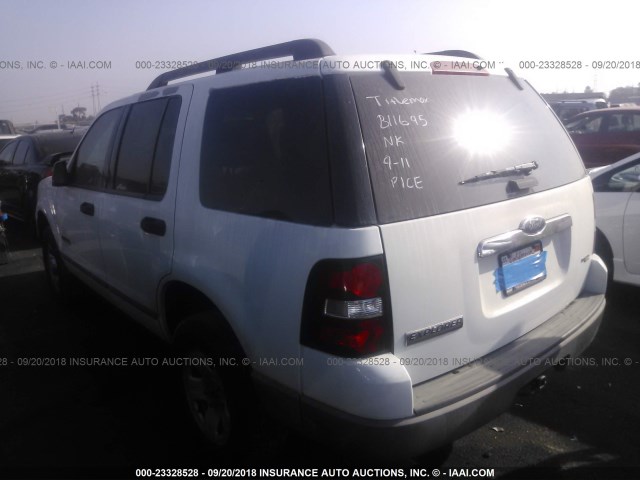 1FMEU62E76UB11695 - 2006 FORD EXPLORER XLS WHITE photo 3