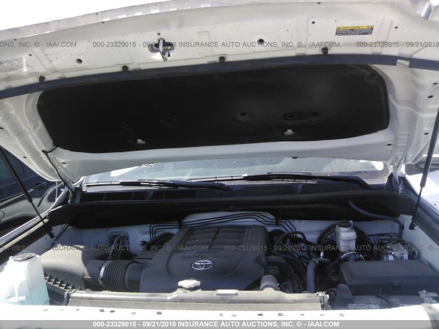 5TFRY5F12JX232332 - 2018 TOYOTA TUNDRA DOUBLE CAB SR/SR5 WHITE photo 10