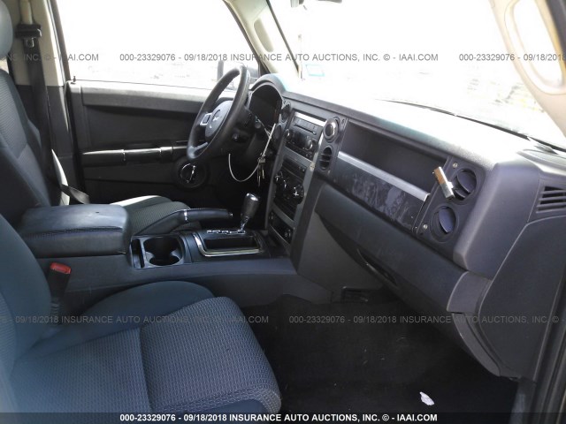 1J4RH4GK9AC162220 - 2010 JEEP COMMANDER SPORT შავი ფოტო 5