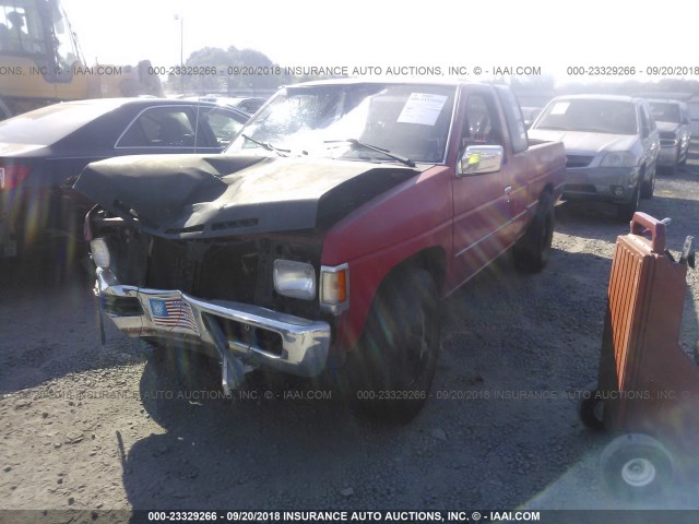 1N6ND16S6GC404483 - 1986 NISSAN D21 KING CAB RED photo 2