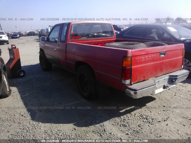 1N6ND16S6GC404483 - 1986 NISSAN D21 KING CAB RED photo 3