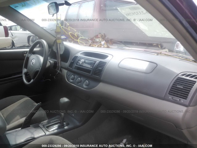 4T1BE32K95U423617 - 2005 TOYOTA CAMRY LE/XLE/SE 红色 照片 5