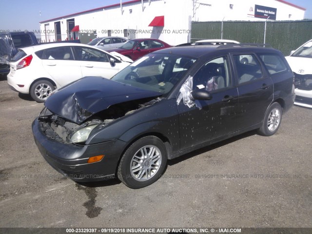 1FAFP36N45W153193 - 2005 FORD FOCUS ZXW GRAY photo 2