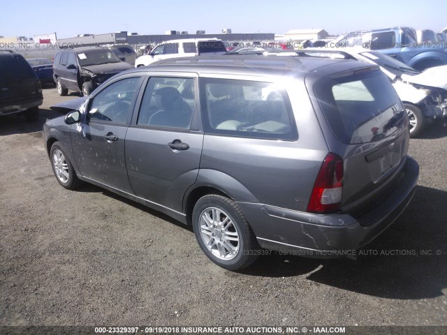 1FAFP36N45W153193 - 2005 FORD FOCUS ZXW GRAY photo 3