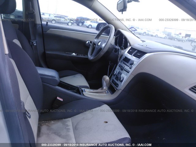 1G1ZB5EB1AF117392 - 2010 CHEVROLET MALIBU LS 棕色 照片 5