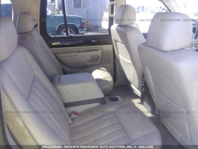 5LMEU78H13ZJ30956 - 2003 LINCOLN AVIATOR 银色 照片 8