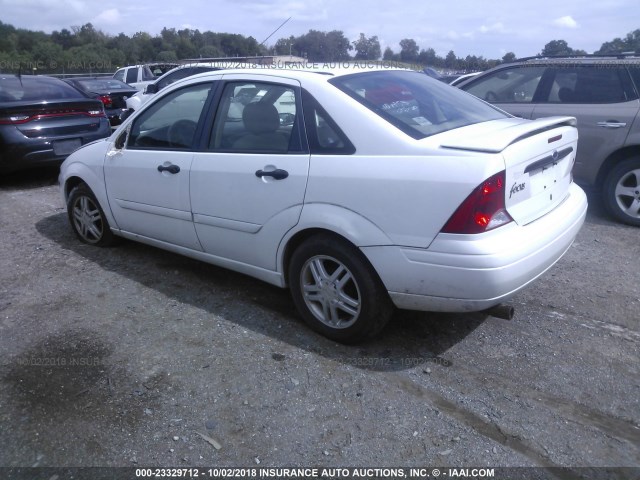 1FAFP34381W114277 - 2001 FORD FOCUS SE/SE SPORT WHITE photo 3