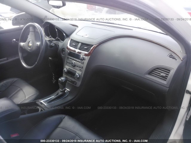 1G1ZE5E06CF167312 - 2012 CHEVROLET MALIBU LTZ 白色 照片 5