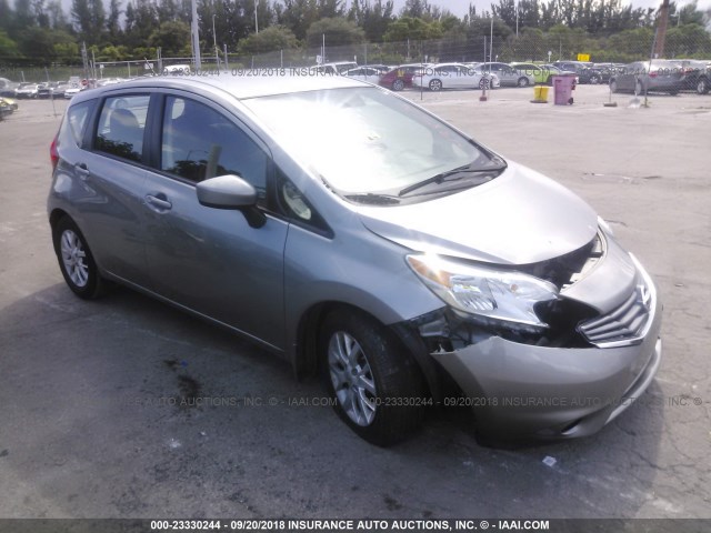 3N1CE2CP3FL438576 - 2015 NISSAN VERSA NOTE S/S PLUS/SV/SL/SR SILVER photo 1