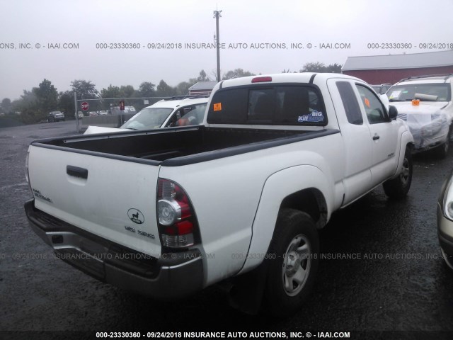 5TFTX4GN2DX024685 - 2013 TOYOTA TACOMA PRERUNNER ACCESS CAB WHITE photo 4