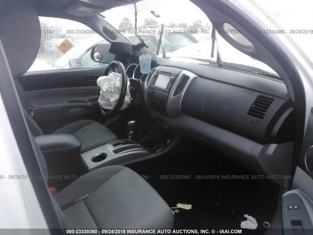 5TFTX4GN2DX024685 - 2013 TOYOTA TACOMA PRERUNNER ACCESS CAB WHITE photo 5