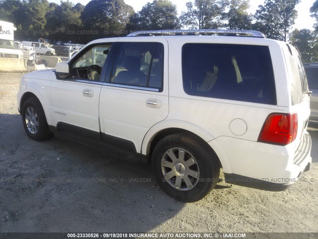 5LMFU27R54LJ42193 - 2004 LINCOLN NAVIGATOR Blanc photo 3